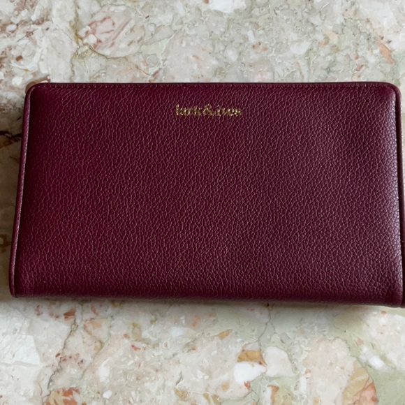 NWOT Lark & Ives snap wallet, vegan leather - Picture 1 of 4